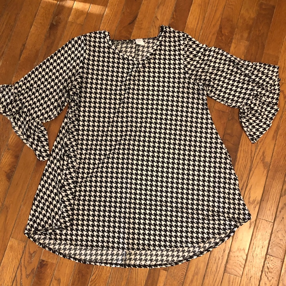 Women’s Herringbone tunic top